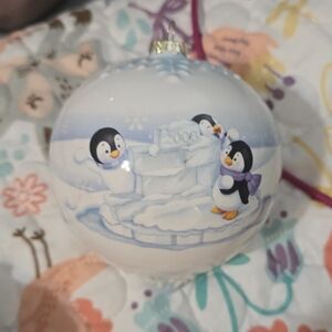 2008 Hallmark Penguin Ornament